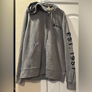 Sweat Hoodie gently used.